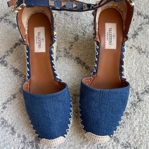 Valentino rock stud espadrilles in denim 36/ 36.5